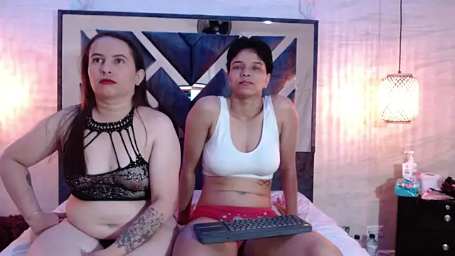 Natasha and zoe  online show from April 5, 2026, 12:01 pm