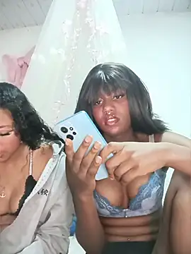 BelleKaty  online show from April 12, 2026, 8:23 pm