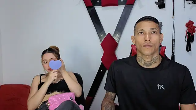 Hana and Zeta2026 online show from April 14, 2026, 12:21 pm