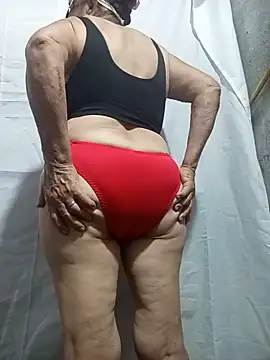Snapshot of maira-hot chatting on May 30, 2026, 12:11 pm maira-hot online show from May 30, 2026, 12:11 pm