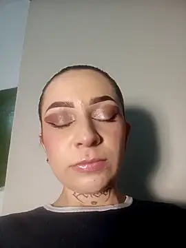 Kollontai online show from April 9, 2026, 3:19 am