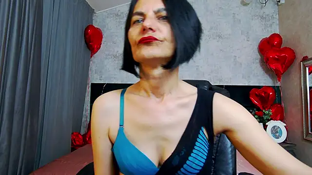 KalystaSwiss online show from April 6, 2026, 4:57 am