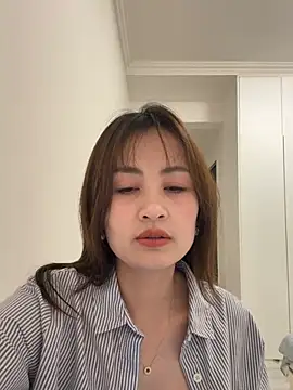 Yang 218 online show from April 10, 2026, 10:55 am