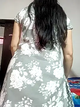 Sexyy Bhabhi 143 online show from July 14, 2026, 11:27 am