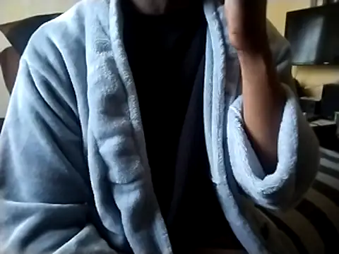 Snapshot of SteedyGee chatting on June 11, 2026, 7:16 am SteedyGee online show from June 11, 2026, 7:16 am