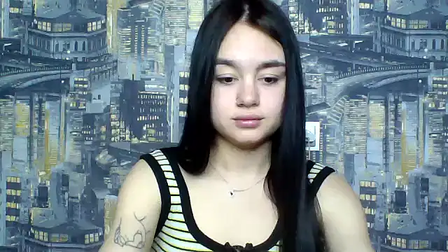 ToxicLove666 online show from April 15, 2026, 9:04 pm