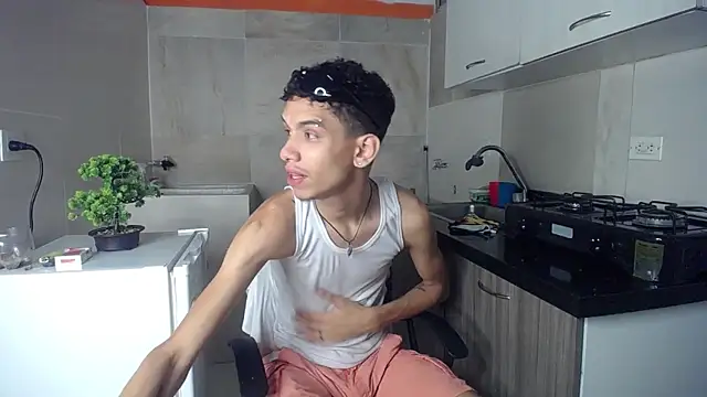 Zamaelprime  online show from April 1, 2026, 6:37 am