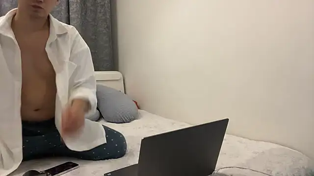 Malleq online show from April 3, 2026, 8:15 pm