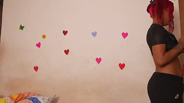 abstractosele online show from April 16, 2026, 12:11 am