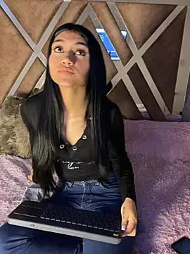 Snapshot of Cataleya_Pinkk chatting on March 30, 2026, 1:12 pm Cataleya Pinkk online show from March 30, 2026, 1:12 pm