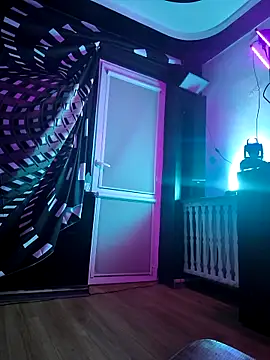 DomMONIKA online show from April 22, 2026, 11:44 pm