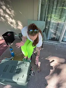 RoxyRedXO12 online show from April 6, 2026, 10:33 pm