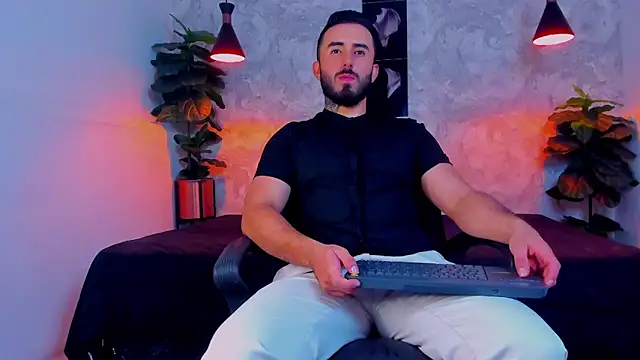 martin foster  online show from March 31, 2026, 3:47 pm