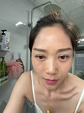 yuanpu0925 online show from April 13, 2026, 12:03 am