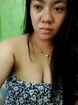 sweety honey27 online show from April 6, 2026, 2:51 am