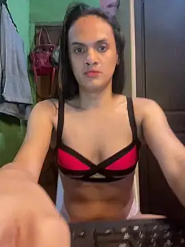 Bella CiaoX online show from April 2, 2026, 6:25 pm