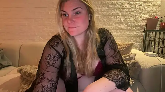 SexyBlondJoanna-Exclusief online show from March 31, 2026, 6:43 pm