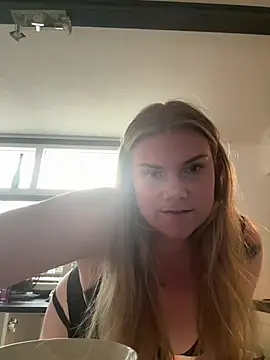 SexyBlondJoanna-Exclusief online show from April 11, 2026, 5:16 pm