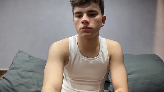 MaxWoolf online show from April 5, 2026, 2:24 pm