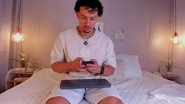 dominik drake online show from June 3, 2026, 12:17 pm