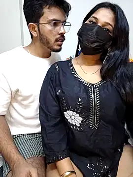 MIDNIGHT STAR110 online show from March 31, 2026, 6:21 pm