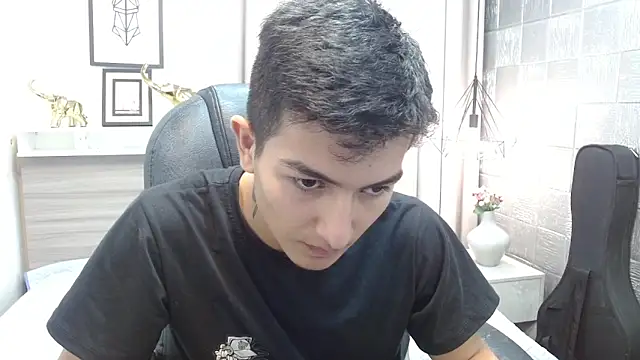 CaballeroNocturno  online show from April 8, 2026, 3:19 am