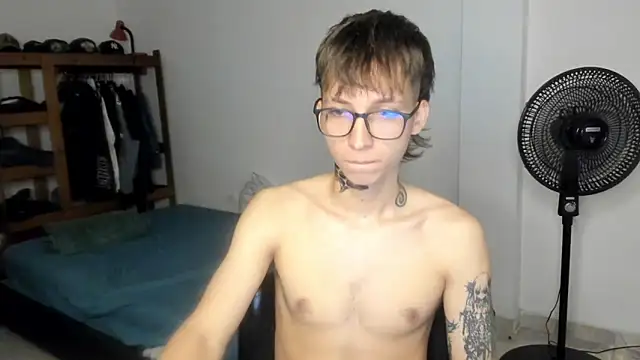 xam winn online show from April 16, 2026, 7:03 pm