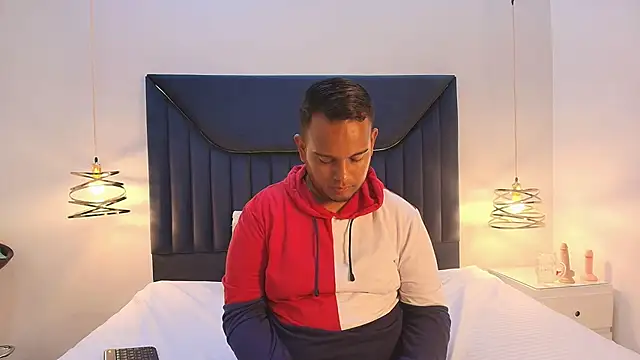 Jay Dusk online show from April 14, 2026, 4:17 am