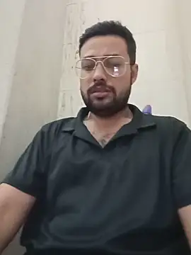 herochoclateboy online show from May 24, 2026, 3:56 pm
