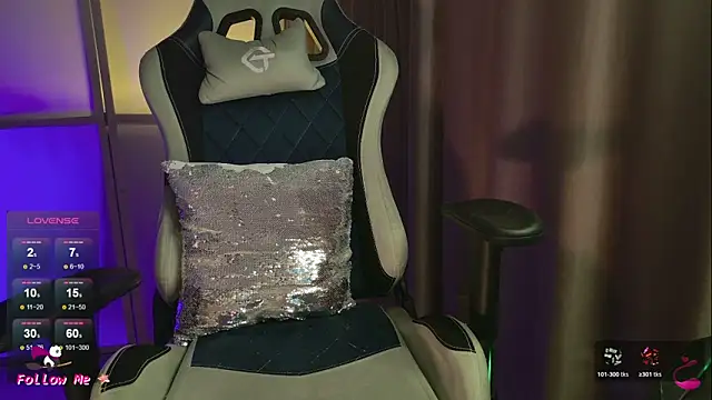  Pelageyaa  online show from April 4, 2026, 11:11 pm