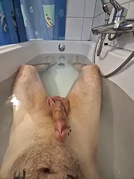 strb32 online show from April 14, 2026, 12:32 pm