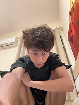 sexyboy-3525 online show from April 11, 2026, 7:45 am