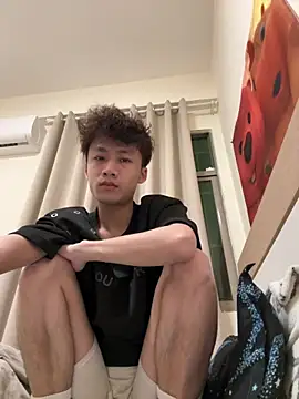 sexyboy-3525 online show from April 4, 2026, 2:45 pm