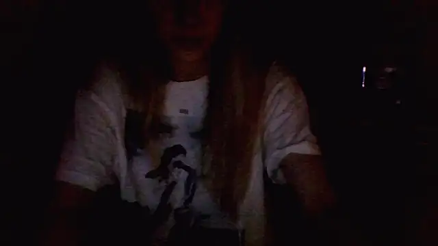 Snapshot of Alisa_Swan_ chatting on April 2, 2026, 7:42 pm Alisa Swan online show from April 2, 2026, 7:42 pm