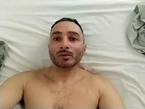 zzrkx online show from April 11, 2026, 8:40 am