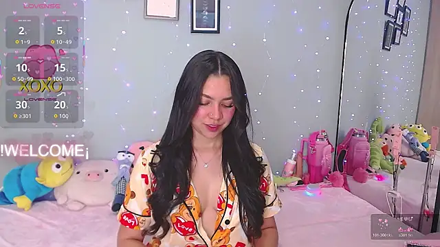 MissDulceRose online show from April 28, 2026, 2:27 am