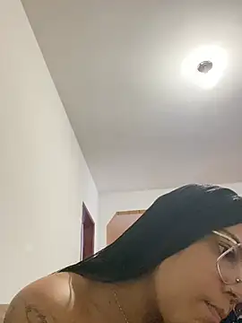 Deusa Arcana online show from April 4, 2026, 6:03 pm