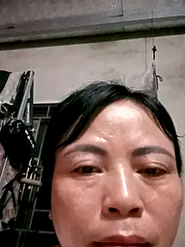 -Hami- online show from April 22, 2026, 6:58 pm