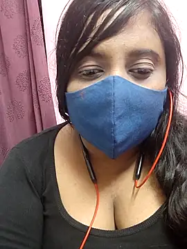 Tami-sonia online show from April 15, 2026, 7:58 pm