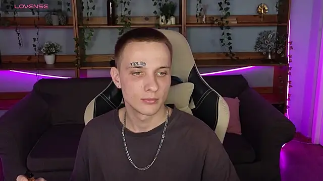 Dreamkai online show from April 12, 2026, 9:01 am