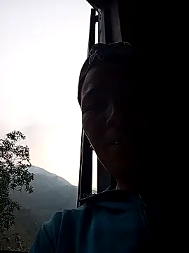   Ruby01   online show from April 17, 2026, 10:18 am