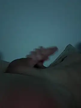 manuelgz42 online show from April 2, 2026, 7:53 pm