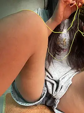 Gina-li online show from April 7, 2026, 1:18 am