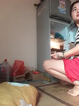 -Bianmi- online show from April 12, 2026, 12:25 am