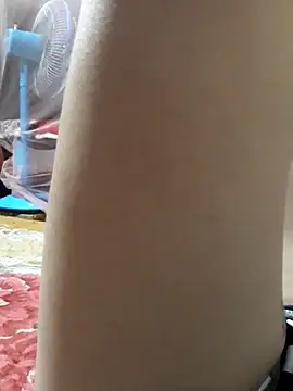 -Bianmi- online show from April 6, 2026, 2:29 am