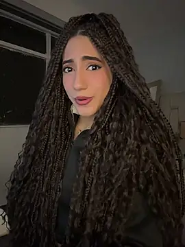 Snapshot of Odett_Khastoff chatting on August 4, 2026, 5:45 am Odett Khastoff online show from August 4, 2026, 5:45 am
