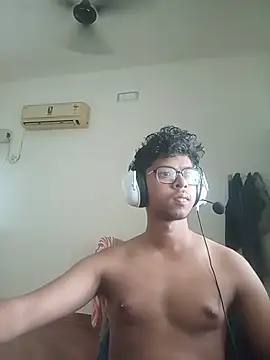 letsplaygame online show from July 10, 2026, 8:14 am