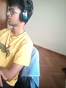 letsplaygame online show from April 18, 2026, 6:38 am