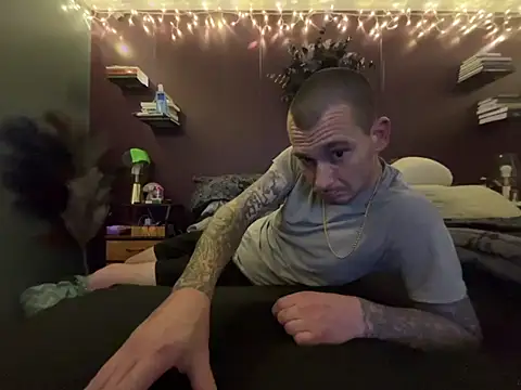 SnapchatMe4PrivateShows online show from June 2, 2026, 1:16 am