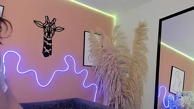 Lolaa Bunny   online show from April 16, 2026, 12:17 pm